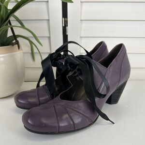 Fidji Purple Cone Heel Pumps Retro Tie Mary Jane Shoes Cottage Size EU 38 US 7.5